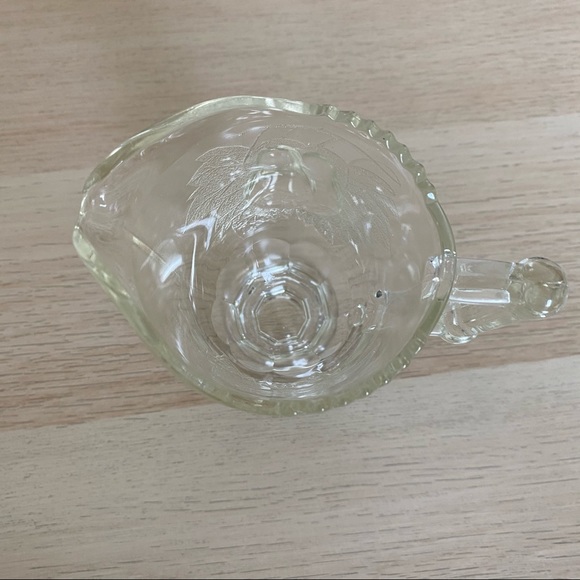 Art Deco Jeannette Glass Creamer - Picture 4 of 10